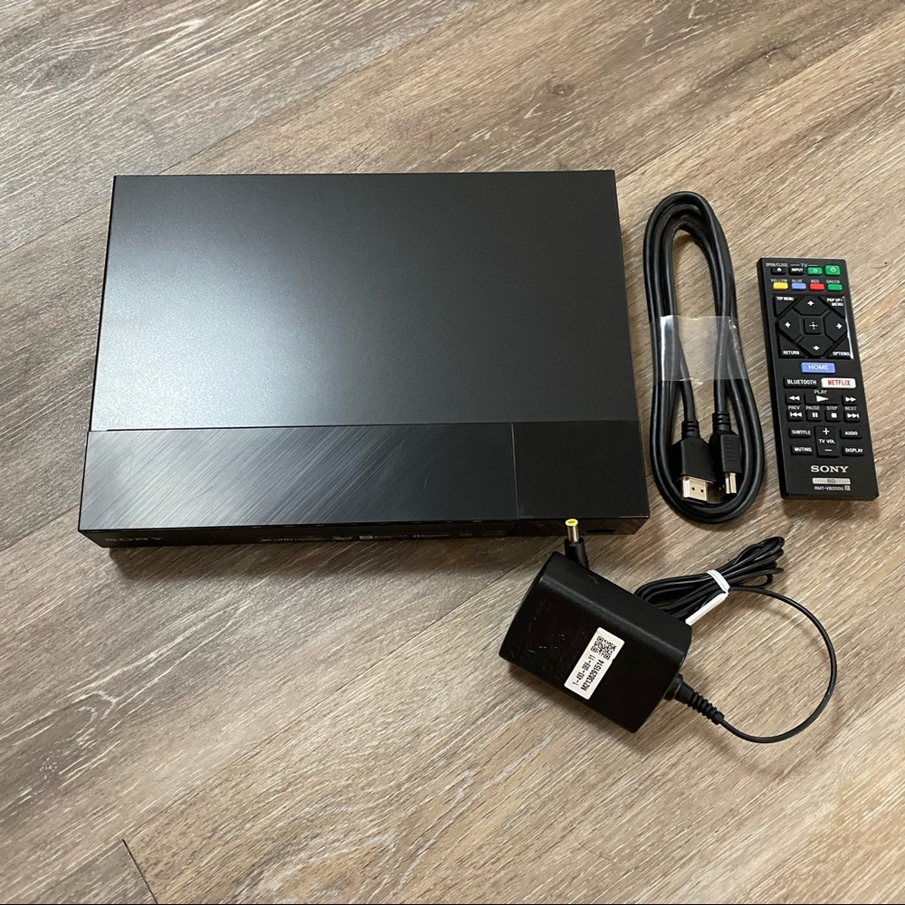 Sony 4K Upscaling,3D Streaming And Blu-Ray Disc Player